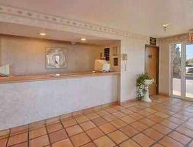 Super 8 By Wyndham Portales Motel Interieur foto